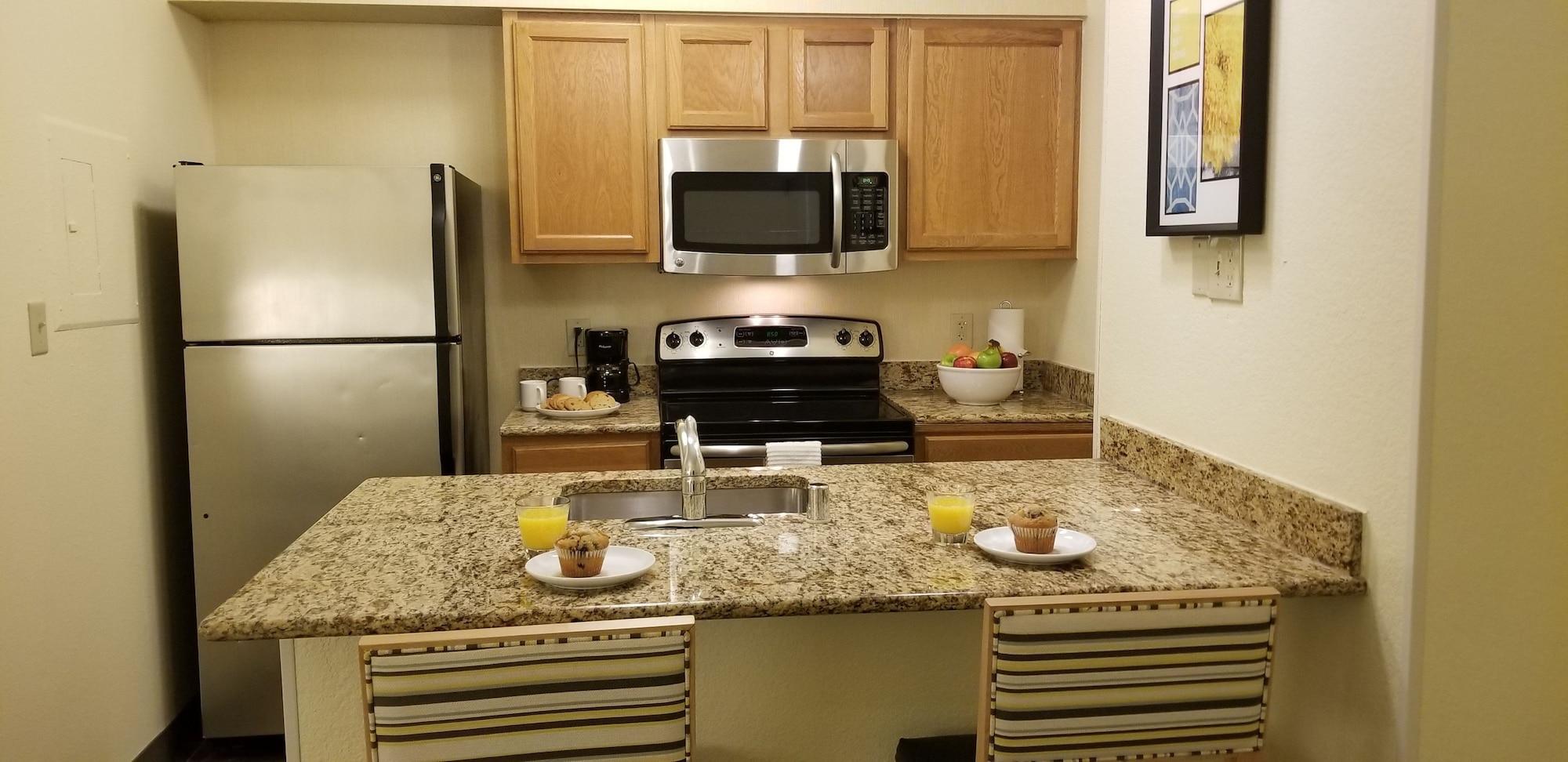 Sonesta Simply Suites Memphis East Poplar Pike Ngoại thất bức ảnh