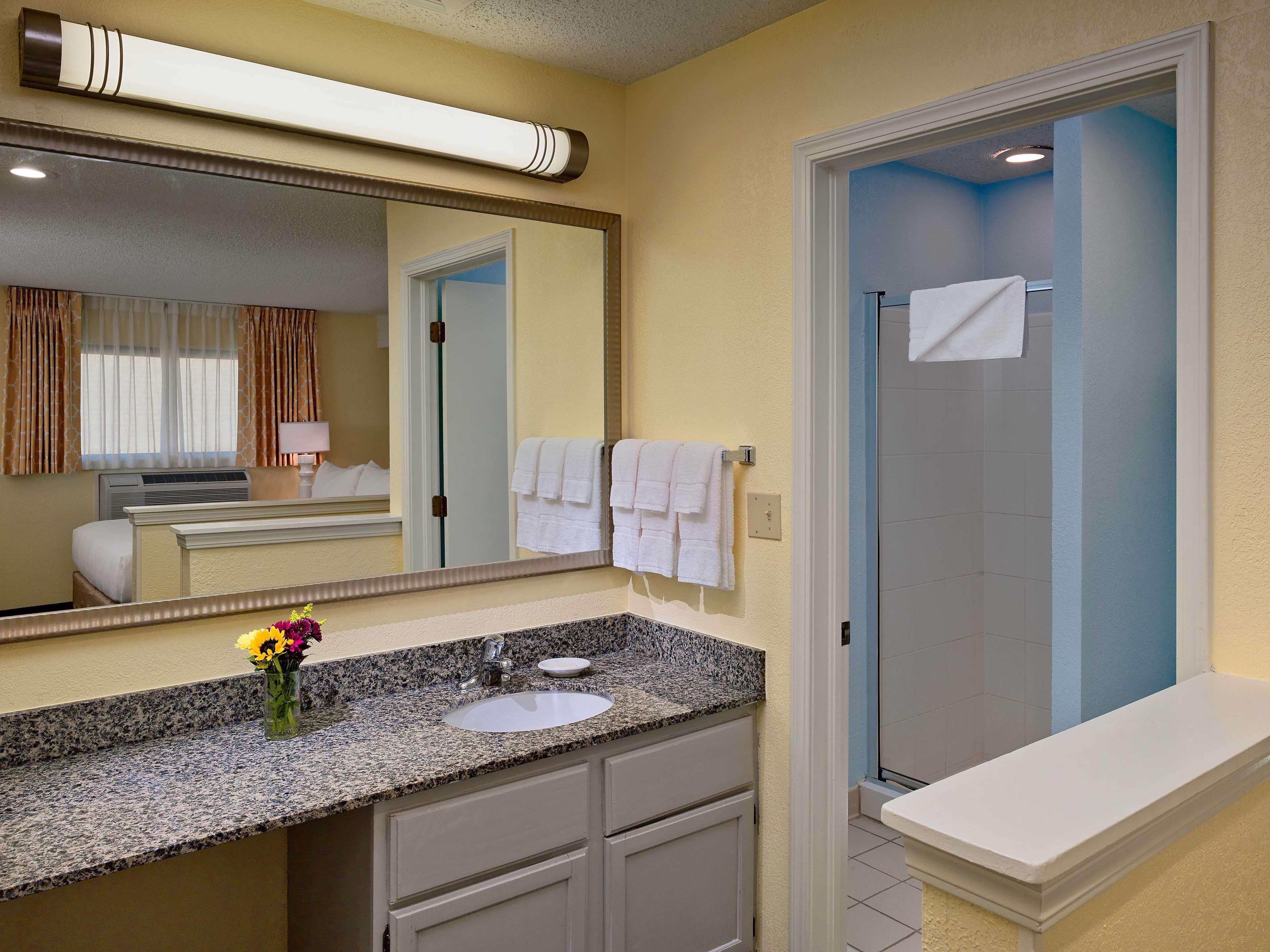 Sonesta Simply Suites Memphis East Poplar Pike Ngoại thất bức ảnh