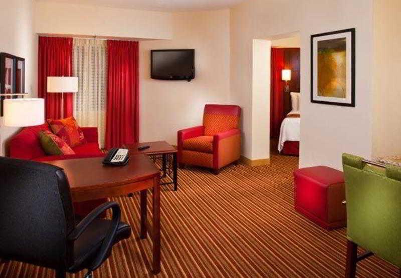 Sonesta Simply Suites Memphis East Poplar Pike Ngoại thất bức ảnh