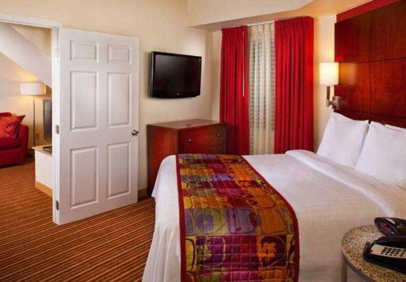 Sonesta Simply Suites Memphis East Poplar Pike Ngoại thất bức ảnh