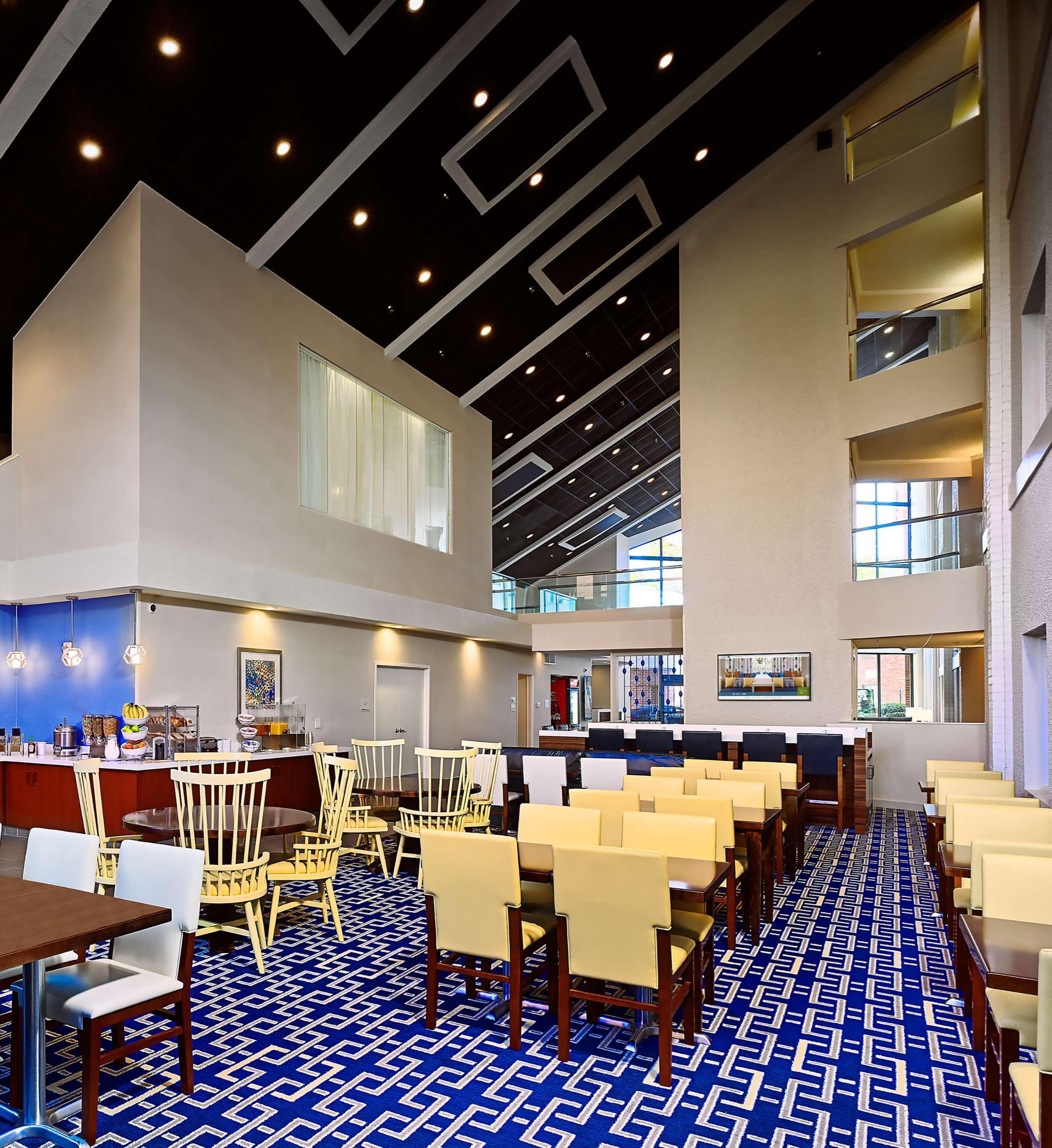 Sonesta Simply Suites Memphis East Poplar Pike Ngoại thất bức ảnh