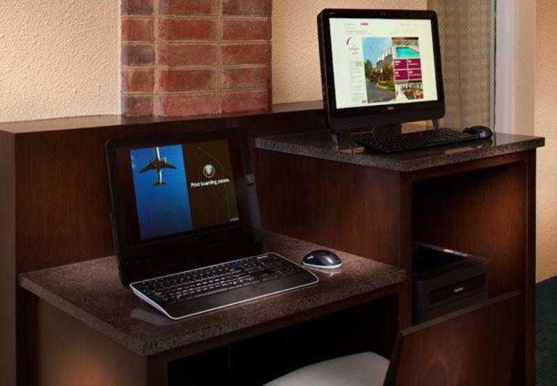 Sonesta Simply Suites Memphis East Poplar Pike Ngoại thất bức ảnh
