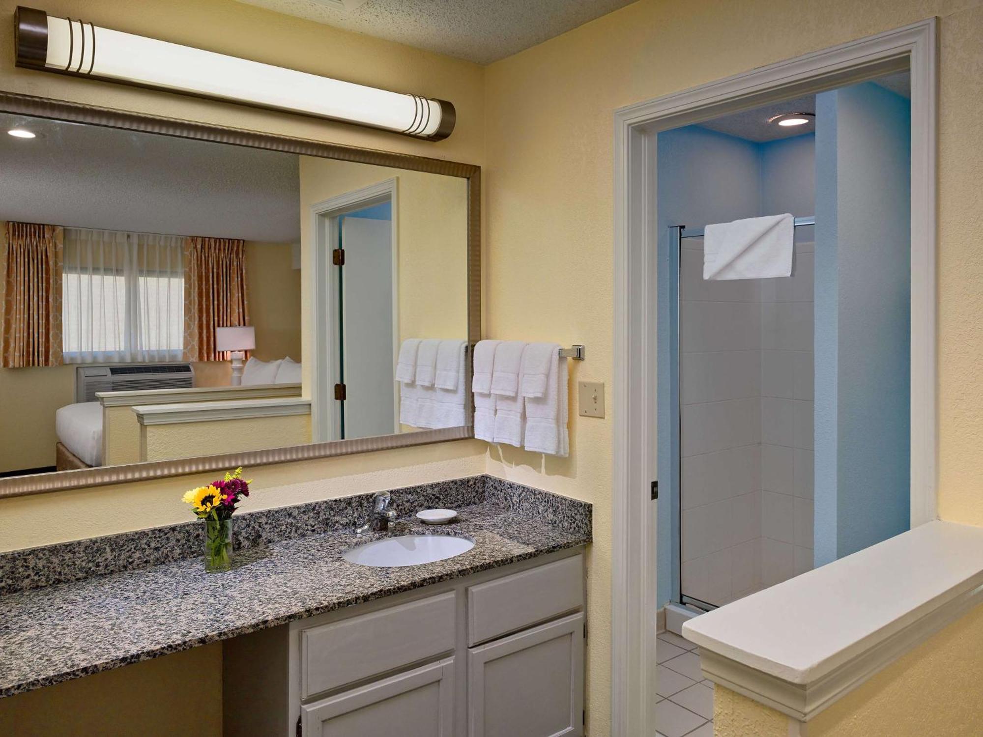 Sonesta Simply Suites Memphis East Poplar Pike Ngoại thất bức ảnh