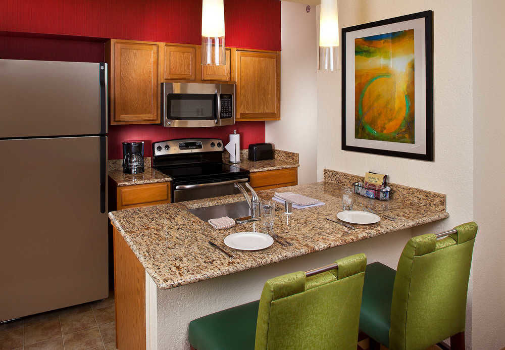 Sonesta Simply Suites Memphis East Poplar Pike Ngoại thất bức ảnh